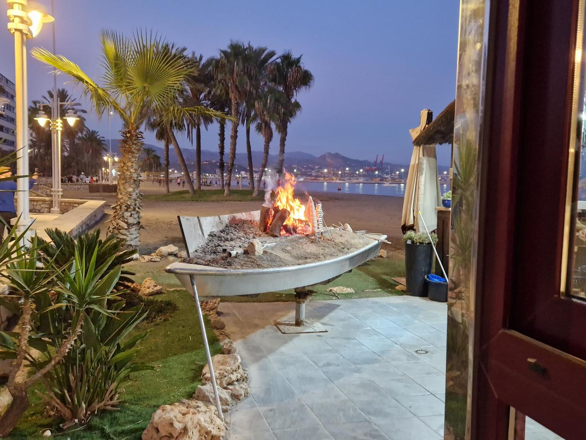 Apartamento Abadia Málaga Buitenkant foto